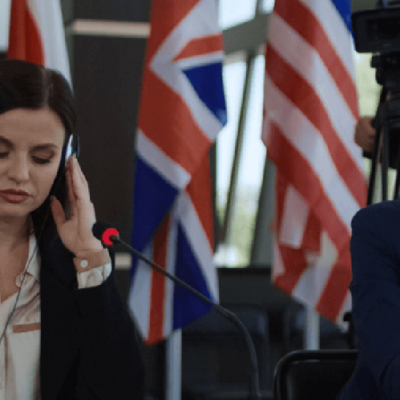 通訳者　通訳機材